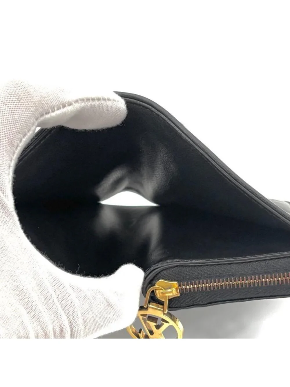 Louis Vuitton Wallet Monogram Coussin Portefeuille Lou Black